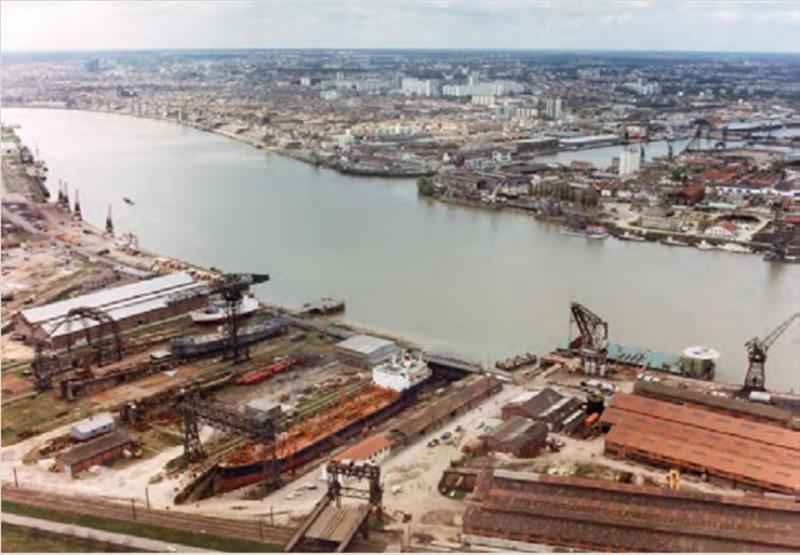 1992 - Construction Navale Bordeaux - photo © Lagoon Catamarans